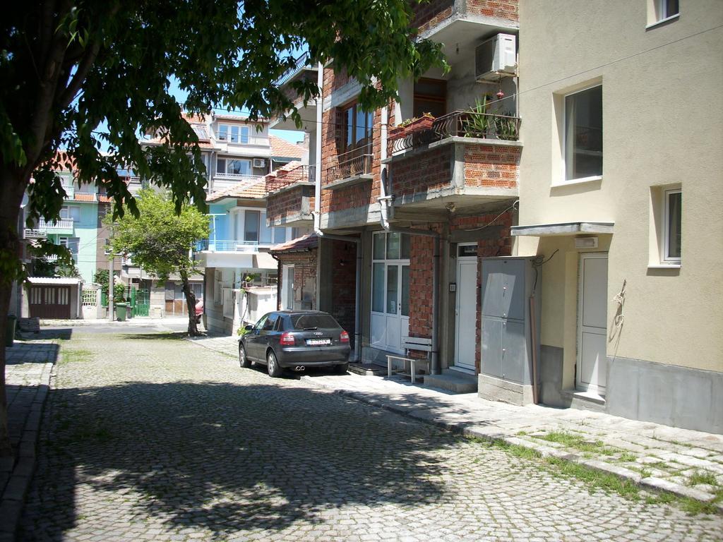פומורי Georgievi Guest House מראה חיצוני תמונה