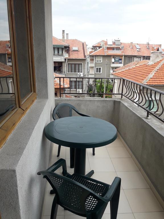 פומורי Georgievi Guest House מראה חיצוני תמונה