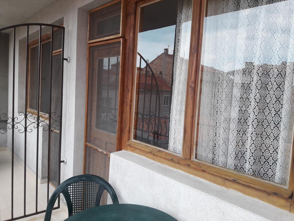 פומורי Georgievi Guest House מראה חיצוני תמונה